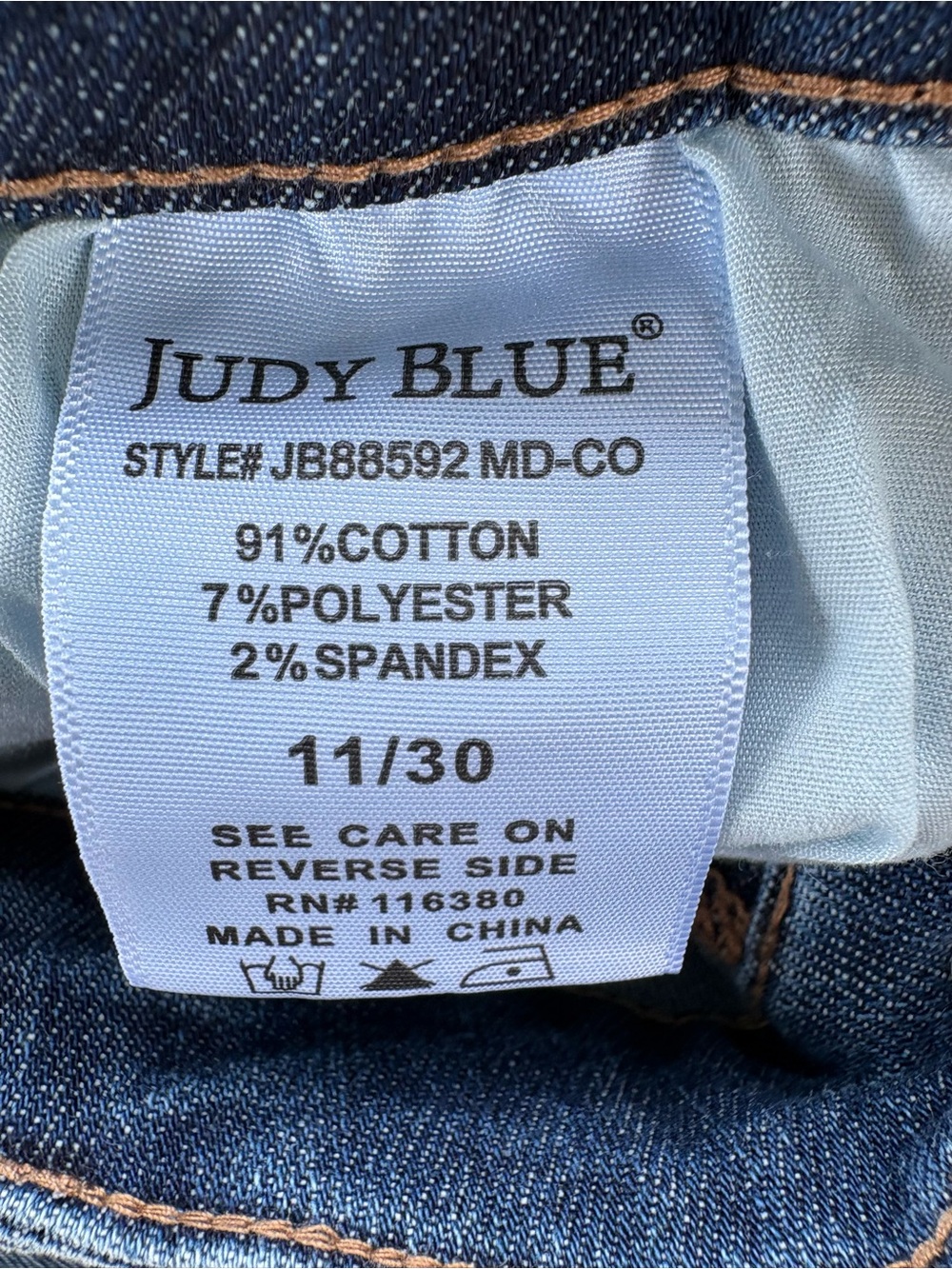 Judy Blue Wide Leg Jeans - Picture 8 of 12